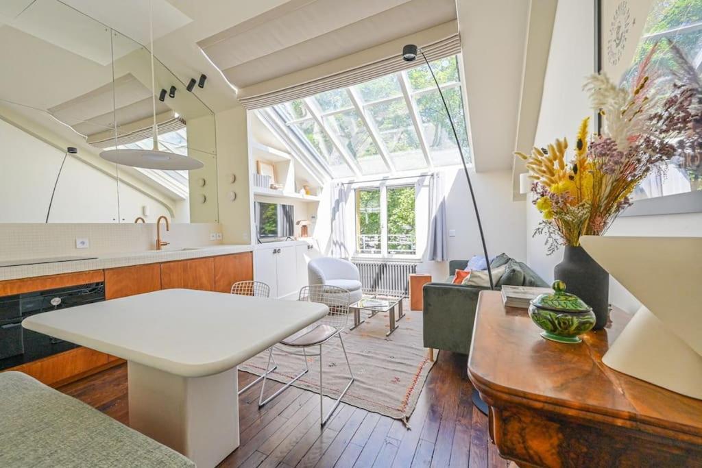 Beautiful Loft - Montmartre Daire Paris Dış mekan fotoğraf